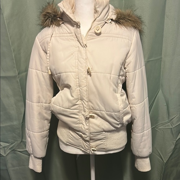 Women's Cream Puffer Jacket with Faux Fur Hood - Picture 1 of 1